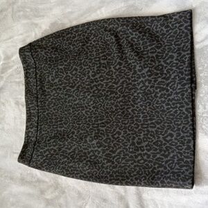 Animal print knit knee length skirt